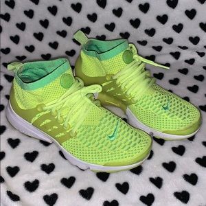 LIKE NEW Lime Green Nike High Top Presto